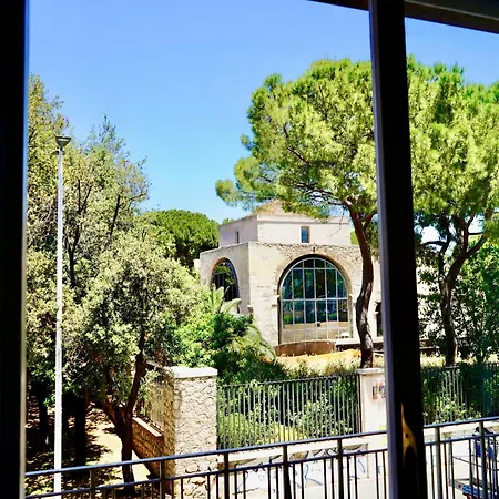 Banus Guest house