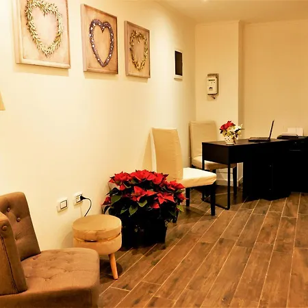 Banus Guest house *