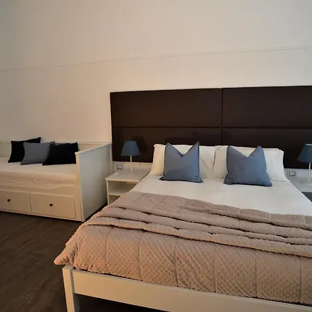 Banus Pensión Cagliari